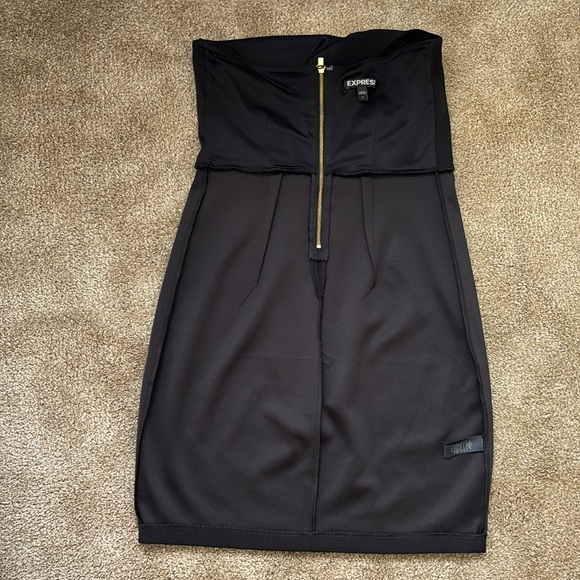 Express Black Halter Dress - Picture 6 of 9